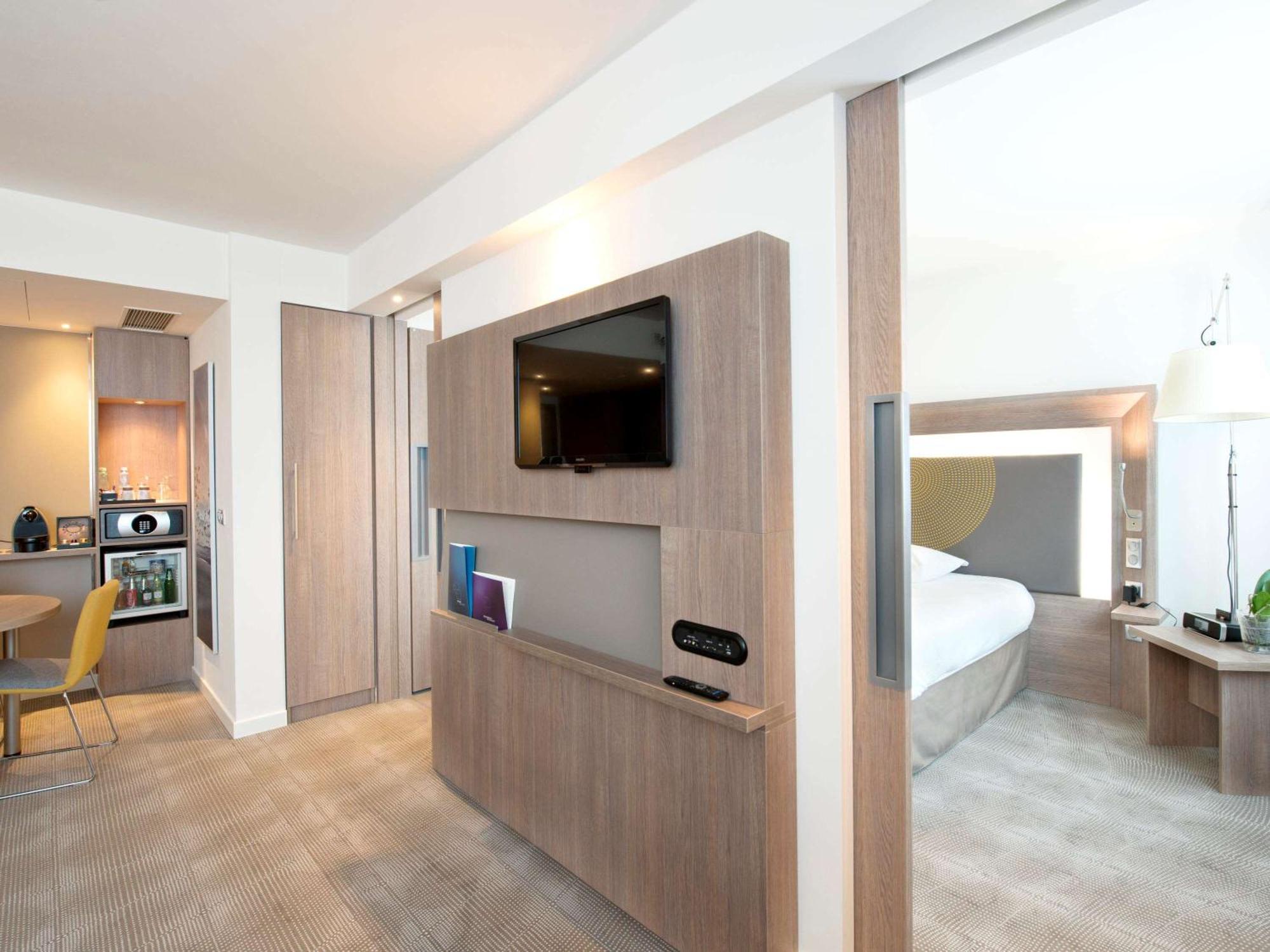 Novotel Lodz Centrum Ngoại thất bức ảnh