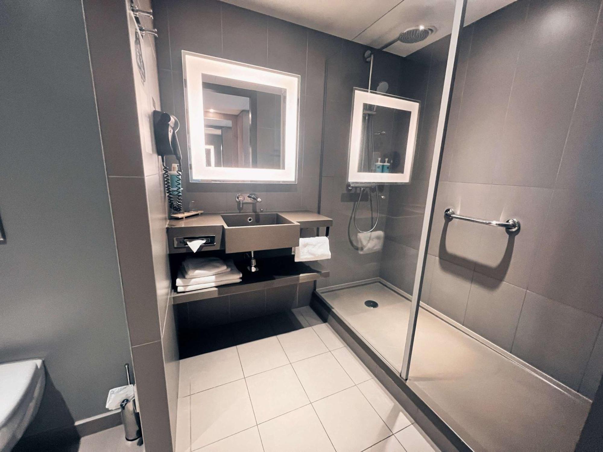 Novotel Lodz Centrum Ngoại thất bức ảnh